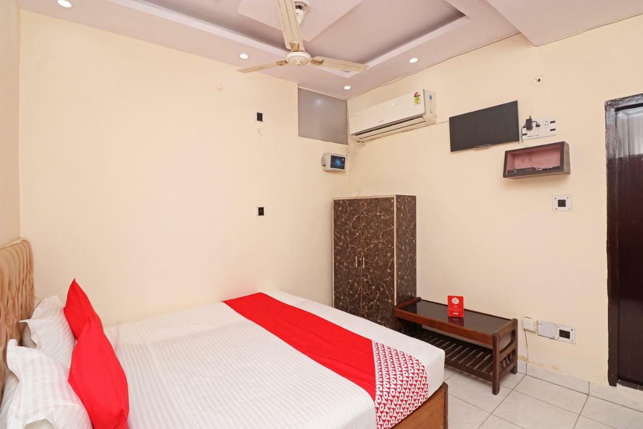 لاكناو Oyo 30288 Hotel Moon Palace المظهر الخارجي الصورة