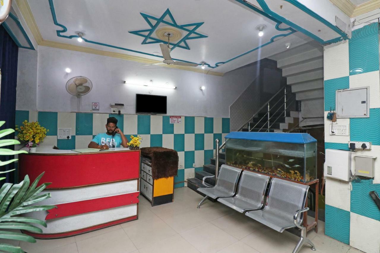 لاكناو Oyo 30288 Hotel Moon Palace المظهر الخارجي الصورة