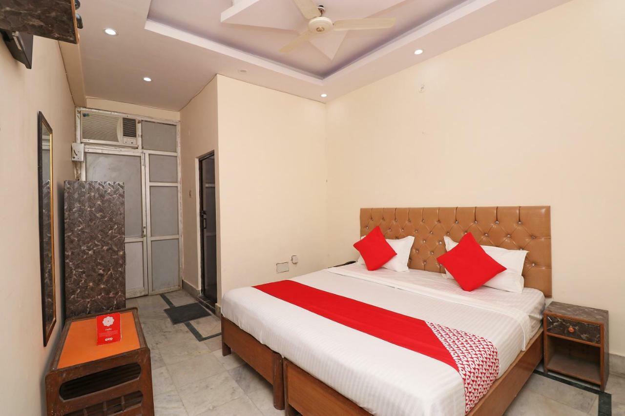 لاكناو Oyo 30288 Hotel Moon Palace المظهر الخارجي الصورة