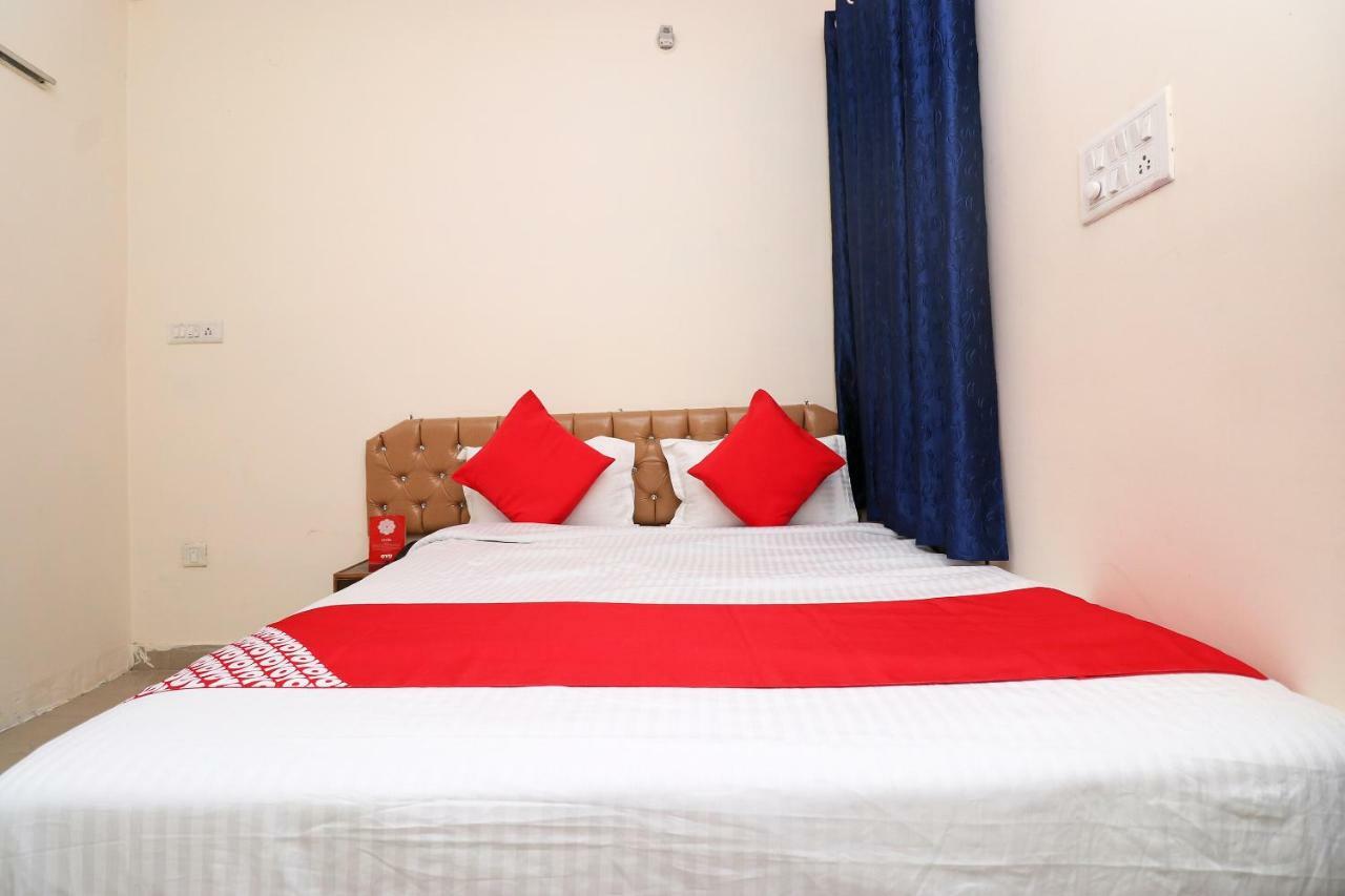 لاكناو Oyo 30288 Hotel Moon Palace المظهر الخارجي الصورة