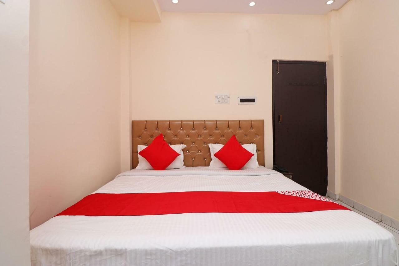 لاكناو Oyo 30288 Hotel Moon Palace المظهر الخارجي الصورة